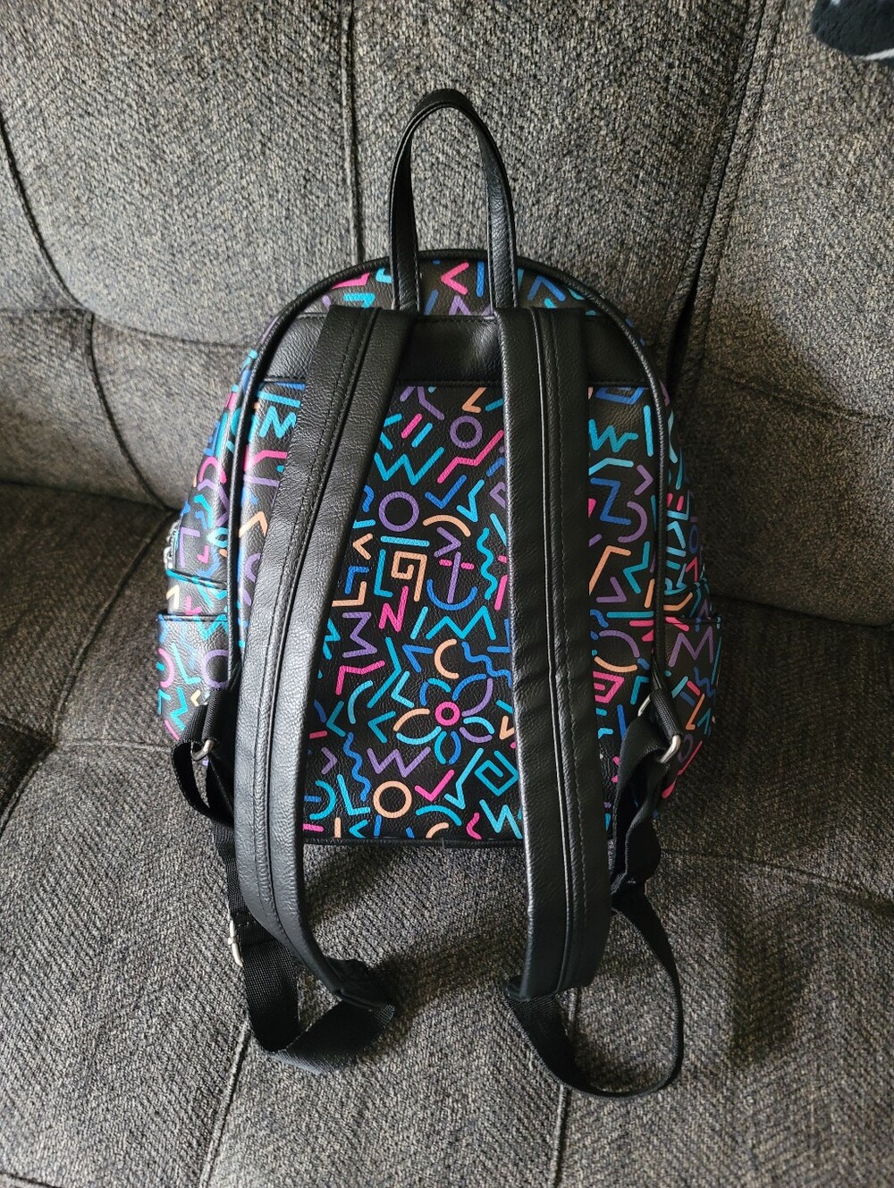 Stranger Things Funko 80s Print Backpack - Picture 13 of 13